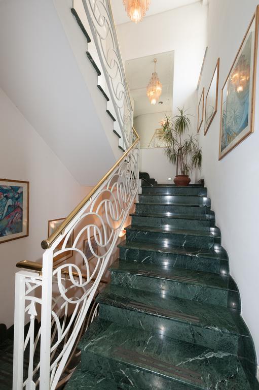 Hotel Villa Giulia Тортона Экстерьер фото